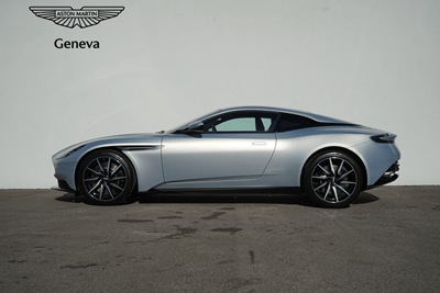 Aston Martin DB11 Coupe V8